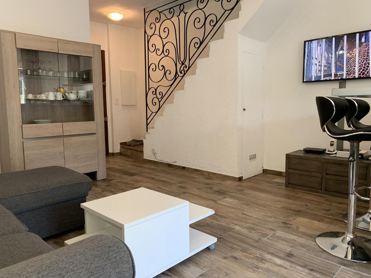 Appartement Maenat Borgo  Exterior photo